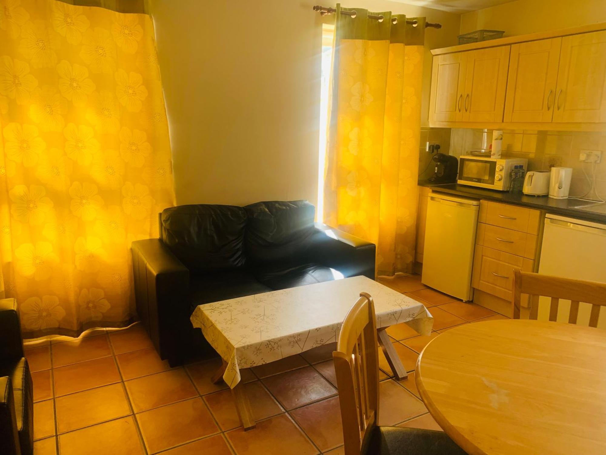 Sea View Flat Cobh Apartment Exterior photo